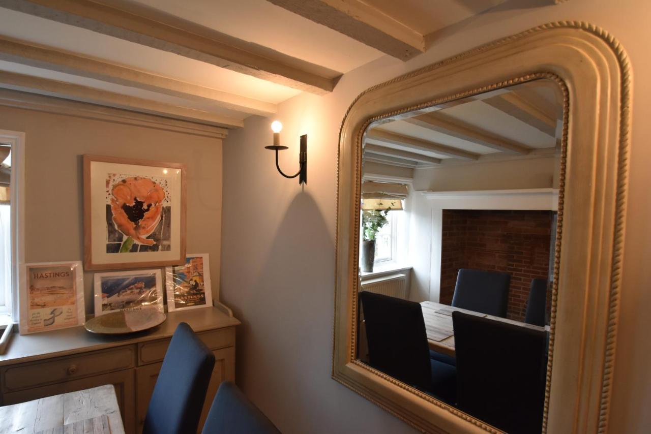 Pett Rose Mullion Cottage מראה חיצוני תמונה