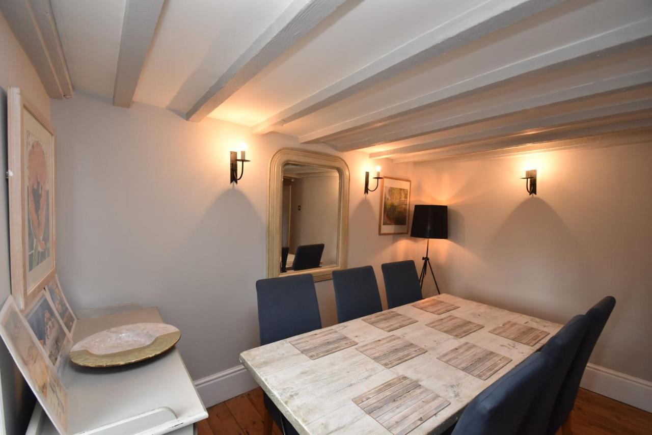 Pett Rose Mullion Cottage מראה חיצוני תמונה