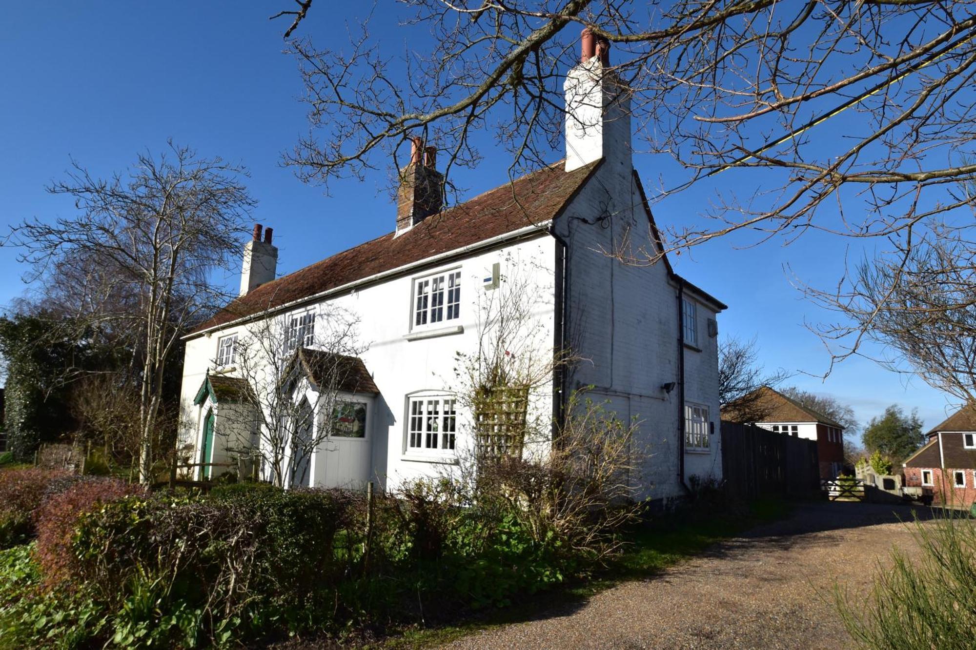 Pett Rose Mullion Cottage מראה חיצוני תמונה